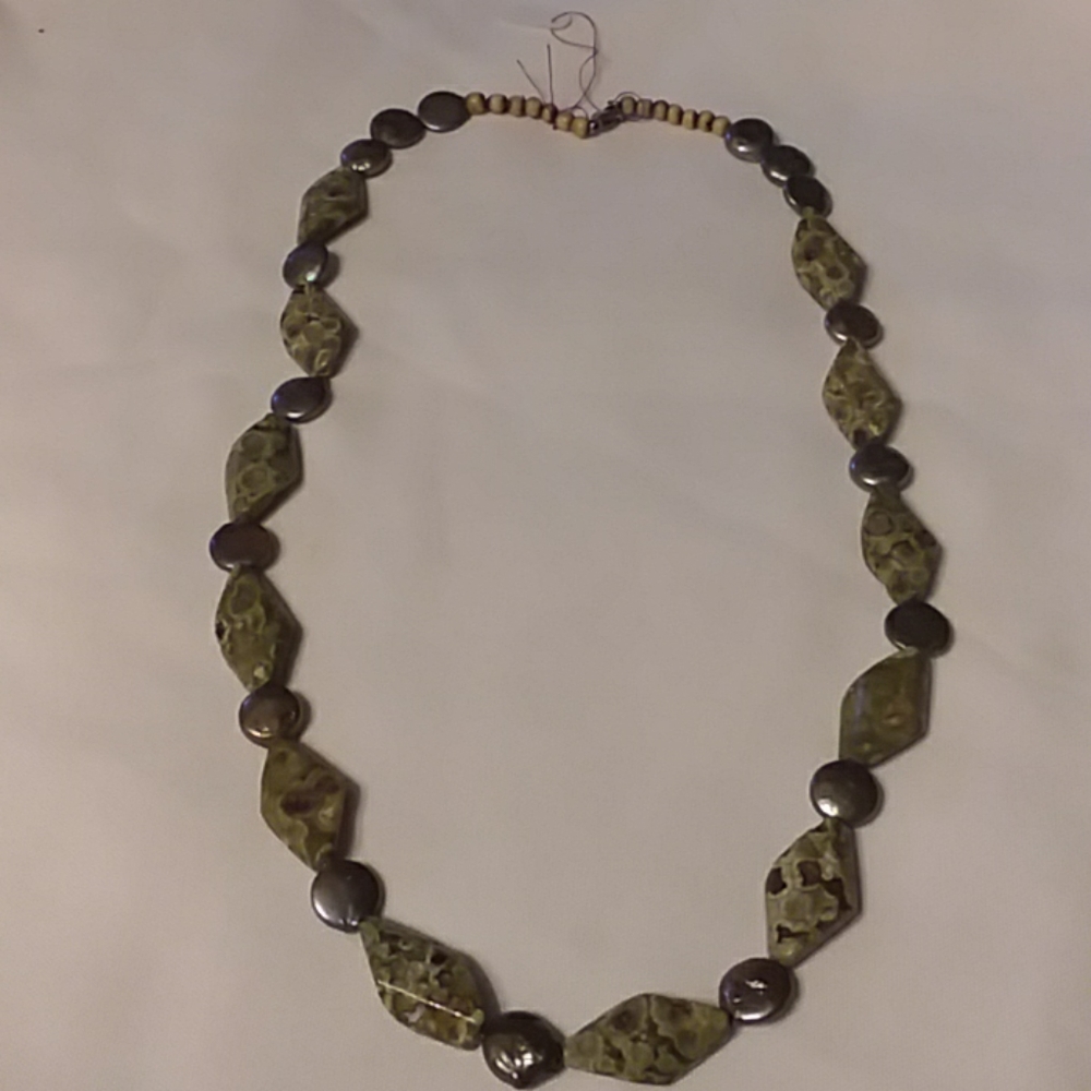 Natural  Geometric Shape Agate Beads Bone Necklace